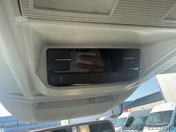 MAN TGE 180 50 180pk Automaat 50 AMBULANCE INCL STR...