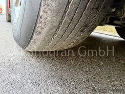 Mercedes-Benz Actros 1942 StreamSpace / Euro 6 / 2 x Tank