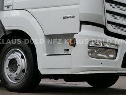 MERCEDES-BENZ Atego 823 Kühlkoffer Blumenstransport Euro 6