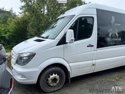 Mercedes-Benz Sprinter 516 Minibus – 17 Seats