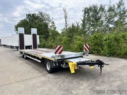 Möslein T 3-8,20 P VB H1  3 Achs Tieflader mit gerader Ladefläche 8,20 m, Neufahrzeug