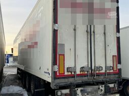 Schmitz Cargobull box semi-trailer with Carrier unit