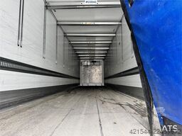 Schmitz Cargobull box semi-trailer with refrigeration unit and load