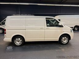 VOLKSWAGEN T5 Kühlkastenwagen 0°C Klima DSG STHZ AHK XENON