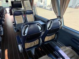 NEOPLAN P12 5218 SHD Starliner V.I.P*EEV*wenig KM