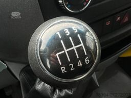 VOLKSWAGEN Crafter 2.0 Tdi 80kw L2H2 9 Sitze + Lift + Klima