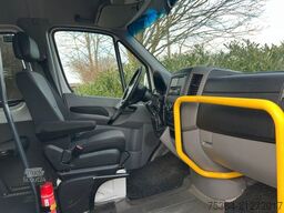 VOLKSWAGEN Crafter 2.0 Tdi 80kw L2H2 9 Sitze + Lift + Klima