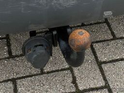 VOLKSWAGEN Caddy 1.9 TDi 77 KW L1H1 Ahk Schiebetür Euro 4