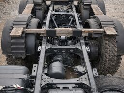 Mercedes-Benz Zetros 6x4 Fahrgestell