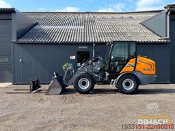 GiANT G5000 X-TRA 4x4 - Stage V - bak en palletvorken...