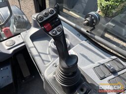 GiANT G5000 X-TRA 4x4 - Stage V - bak en palletvorken...