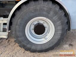 GiANT G5000 X-TRA 4x4 - Stage V - bak en palletvorken...