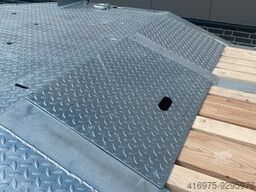 FLIEGL 3 Achsen Tieflader DTS 300 Luftfederung