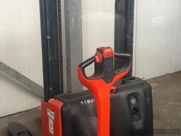 Linde L 12