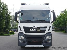 MAN TGX 26.510 6x2-4/ Curtainsider + trailer