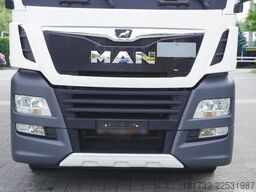 MAN TGX 26.510 6x2-4/ Curtainsider + trailer