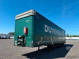 SCHMITZ CARGOBULL SCB*S3T MegaTrailer Curtainsider Edscha