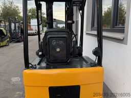 Caterpillar EP16NT