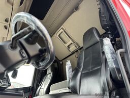 SCANIA 580 S V8
