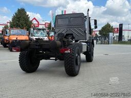 MERCEDES-BENZ Unimog U5023
