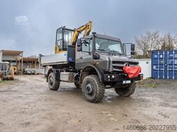 UNIMOG Unimog U5023 als Abrollkipper mit Hakenlift