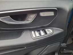 MERCEDES-BENZ 111 Vito Tourer 8-Sitzer AHK Schiebetüre