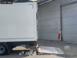 MAN TGL 12.250 4X2 12tonner Automatic 1500kg Tailga...