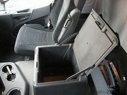 MERCEDES-BENZ ACTROS 1830, Pritsche mit Kran HIAB X-HIDUO 092B