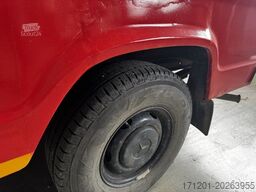 MERCEDES-BENZ T1 310 D Bremer Kombi Feuerwehr1. Hand