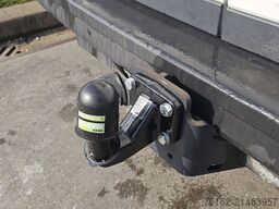 VOLKSWAGEN CRAFTER 2.0 L3H2 Dub Cab Navi