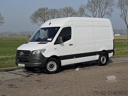MERCEDES-BENZ ESPRINTER 320