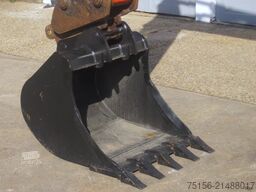 Kubota KX080-4 *3x Löffel*