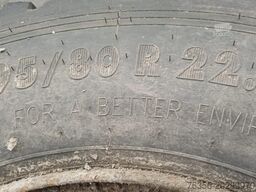 Diversen Occ vrachtwagenband 295/80R22.5 152/148J Bandvulc