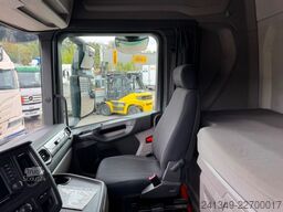 SCANIA R450 4x2