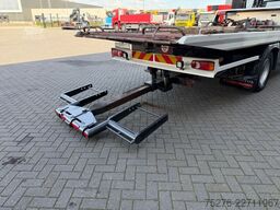 Renault Midlum 210 Abschleppwagen , Kran , Brille, Winch