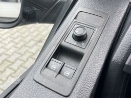 Volkswagen Transporter Kombi 2.0 TDI DSG Automaat L1H1 Eur...