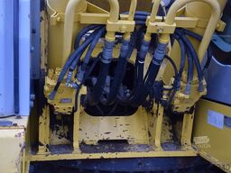 New Holland Kobelco E235B SR-LCT