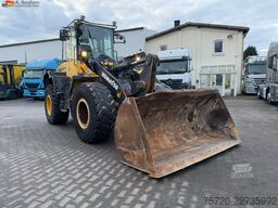 Komatsu WA 250 P7-6 | Klima | Schaufel | 14t | Unterlagen vorhanden