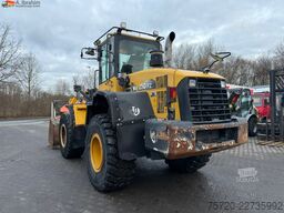 Komatsu WA 250 P7-6 | Klima | Schaufel | 14t | Unterlagen vorhanden
