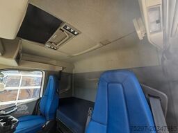 VOLVO FH 500 SZM + FASSI 545 -7 m. FlyJib 4 Lenkachse