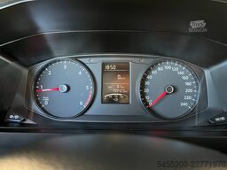 VW Transporter Kombi 2.0 TDI L1H1 Incl btw 9-Perso...