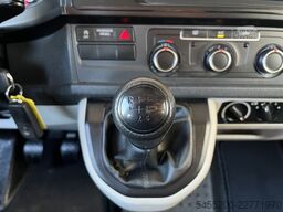 VW Transporter Kombi 2.0 TDI L1H1 Incl btw 9-Perso...