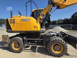 JCB JS145W