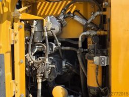 JCB JS145W