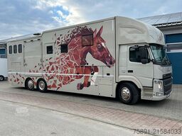 Volvo FM Pferdetransporter 5 Pferde Popout Solar