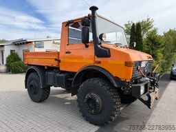UNIMOG U1600 Kipper/Zapfwelle/3-Sitze