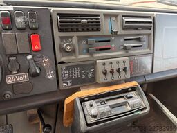 UNIMOG U1600 Kipper/Zapfwelle/3-Sitze