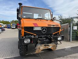 MERCEDES-BENZ Unimog U1600 Kipper/Zapfwelle/3-Sitze