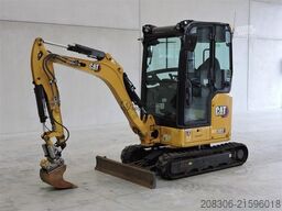 CATERPILLAR 302C Powertilt