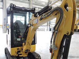 CATERPILLAR 302C Powertilt